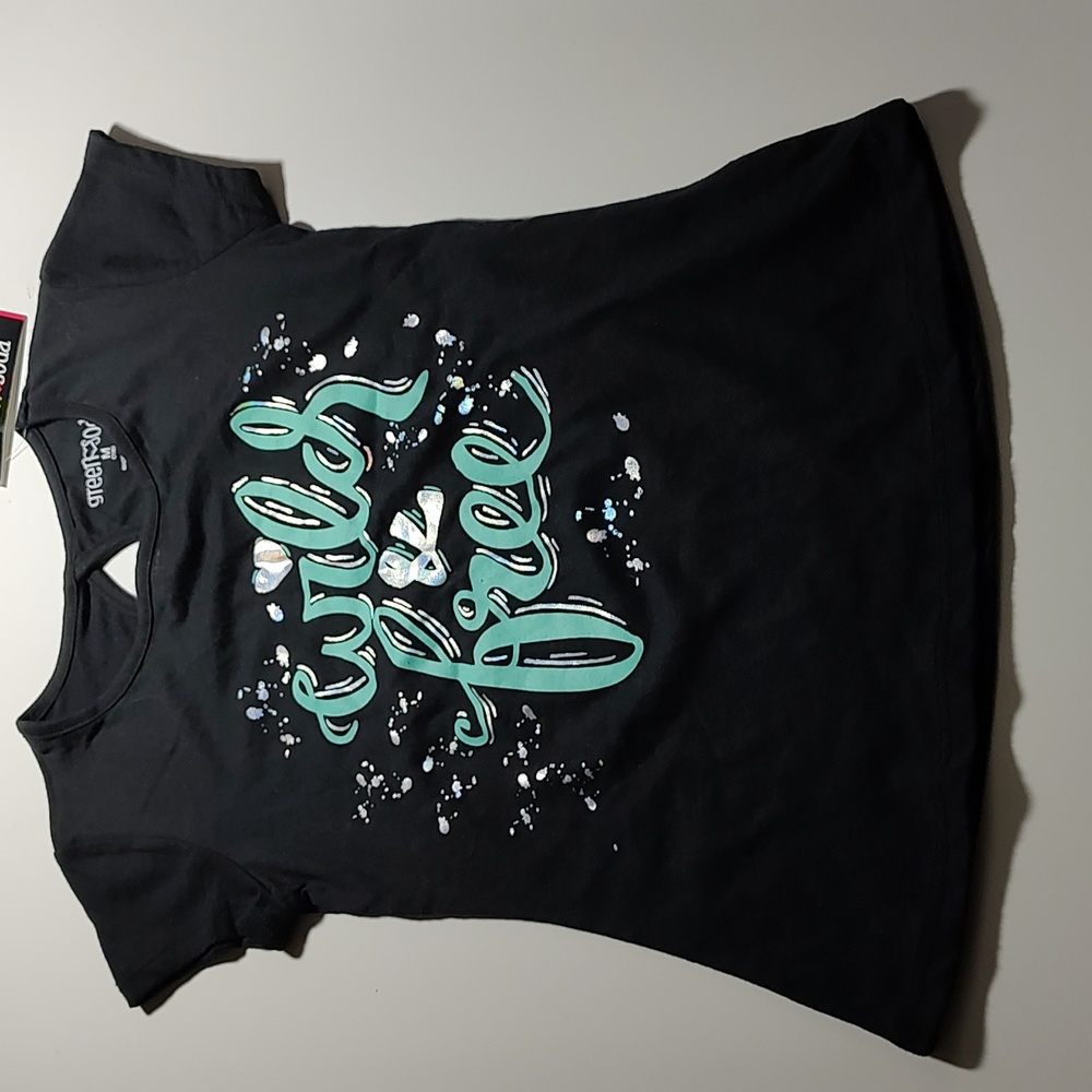 Green Soda Black Cap Sleeve Shirt
